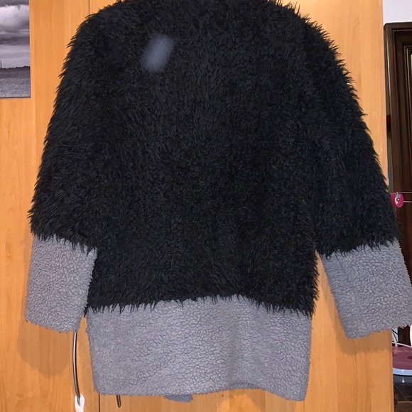 TopShop Sherpa/Furry Coat - Picture 3 of 3